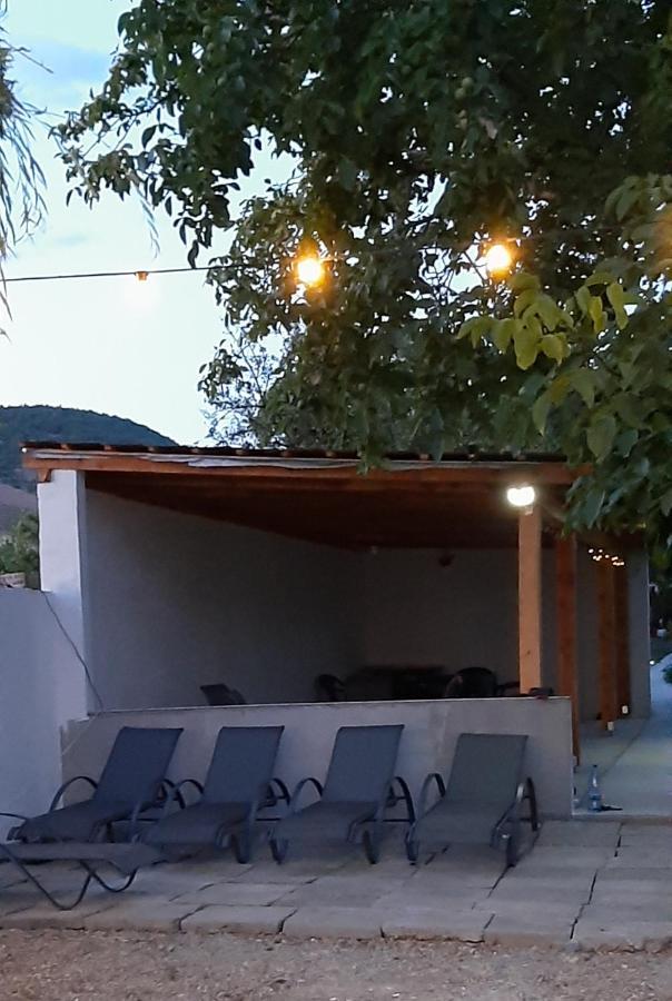 Casa Alexia Lägenhet Pescari Exteriör bild